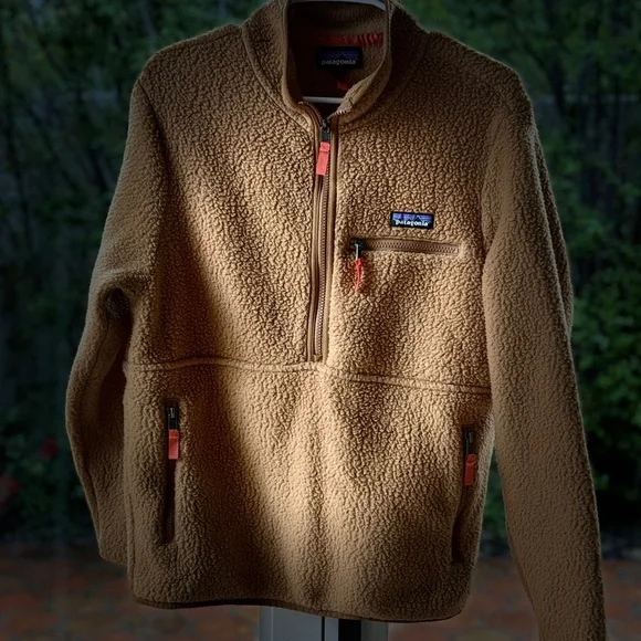 Patagonia Women’s Retro Pile Marsupial Pullover – Style 22835FA21 – Size M - Picture 2 of 5